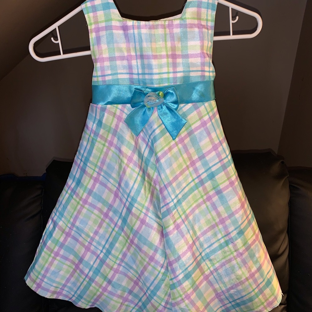 Girls dress
